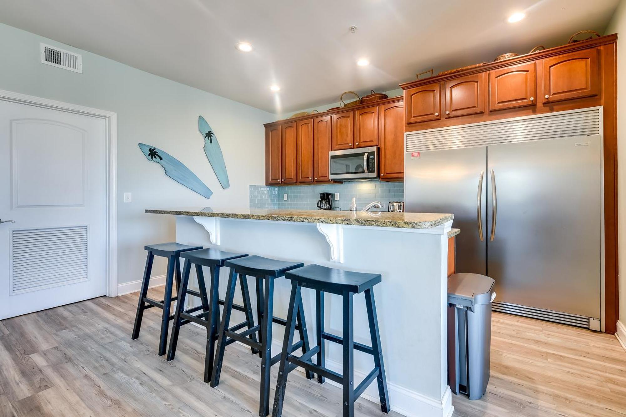 Roomy North Myrtle Beach Condo, Walk To Beach Exterior photo