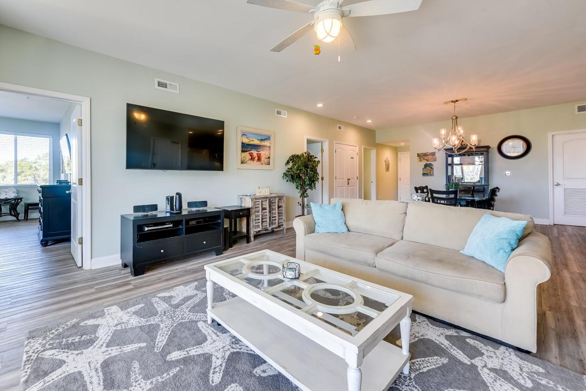 Roomy North Myrtle Beach Condo, Walk To Beach Exterior photo